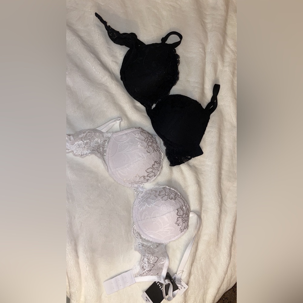 Black and white lace bra